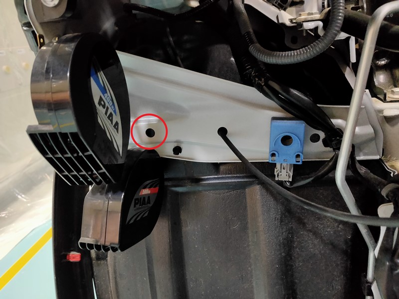 トヨタ ライズ(ダイハツ ロッキー)フロントバンパー外し方・交換ホーン