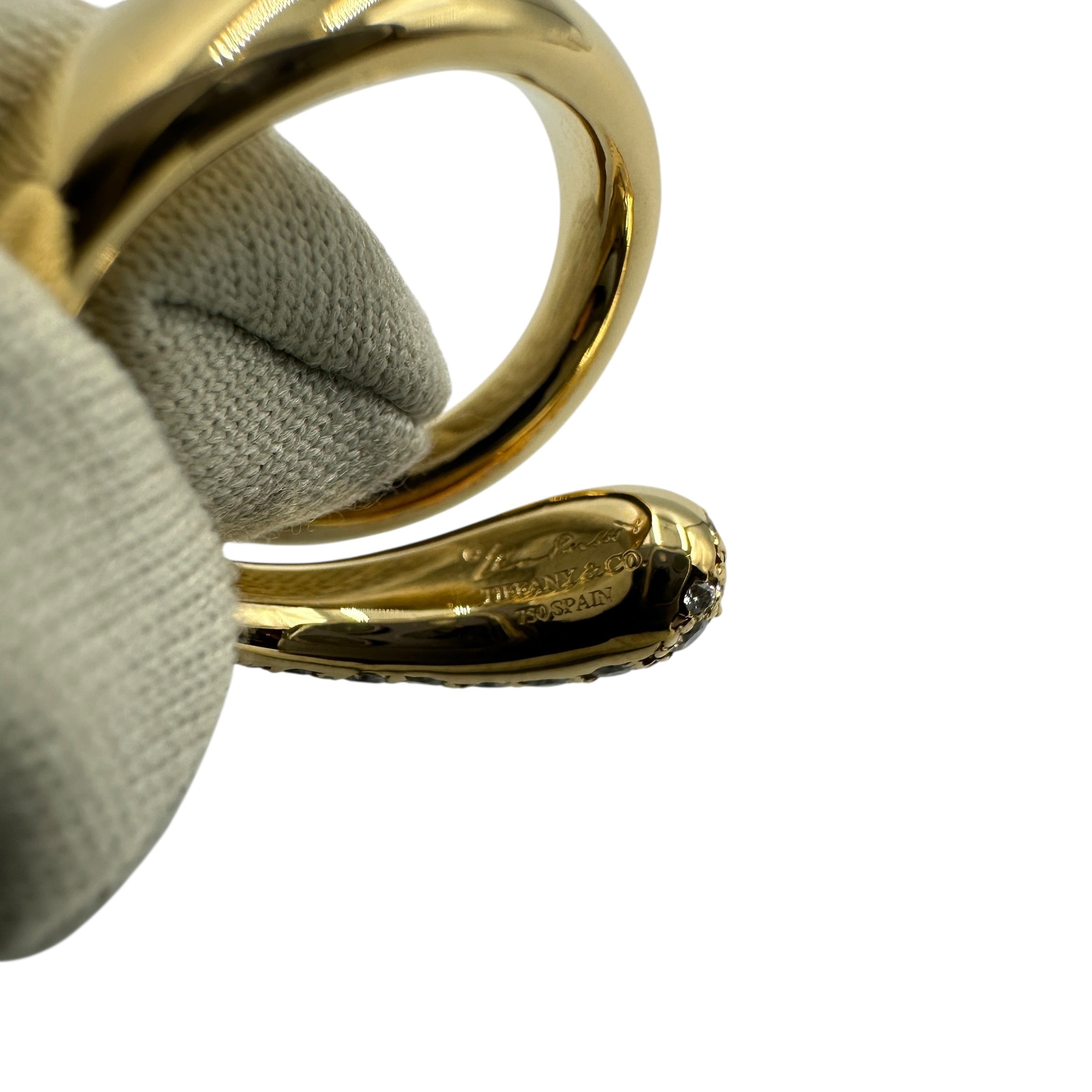 TIFFANY & Co. ティファニー エロンゲイテッド ティアドロップ ダイヤ