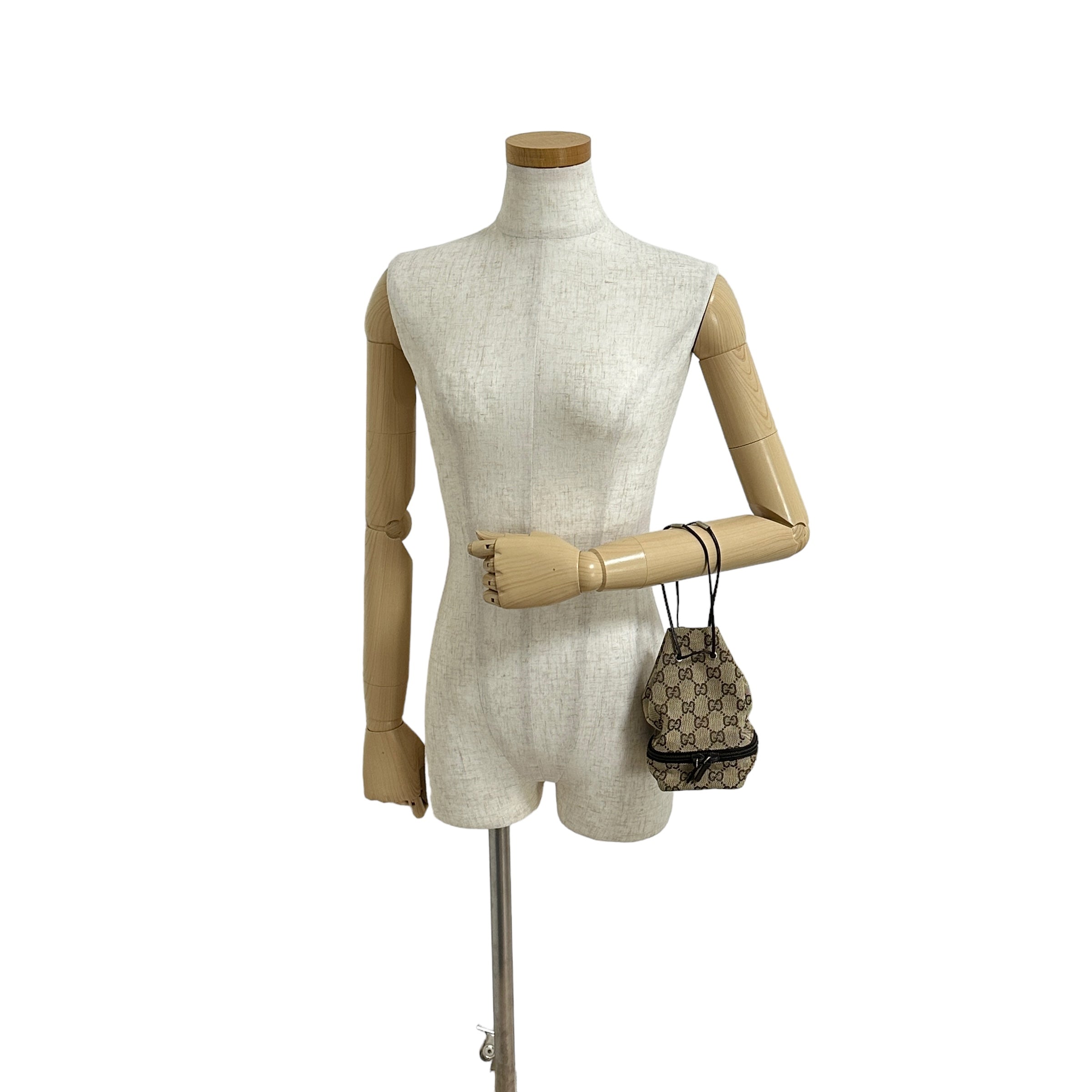 GUCCI グッチ 巾着ポーチ