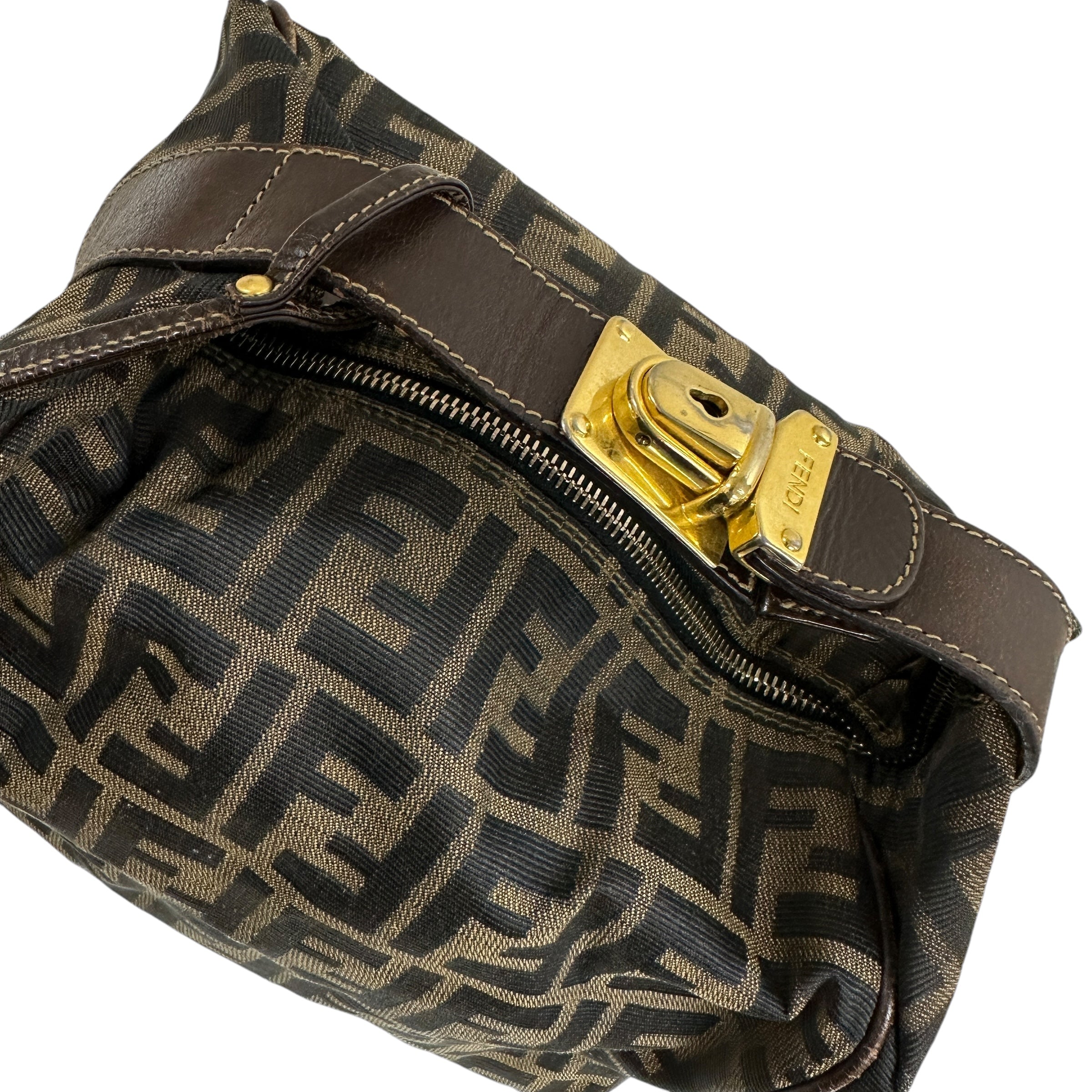 希少 FENDI ハンドバッグ ミニボストン ズッカ柄 PVC 金具 ロゴ FENDI