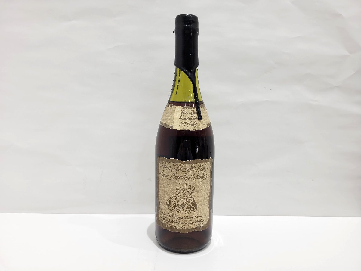 珍しいお酒をお買取りしたのでご紹介。ベリーオールドセントニック 107