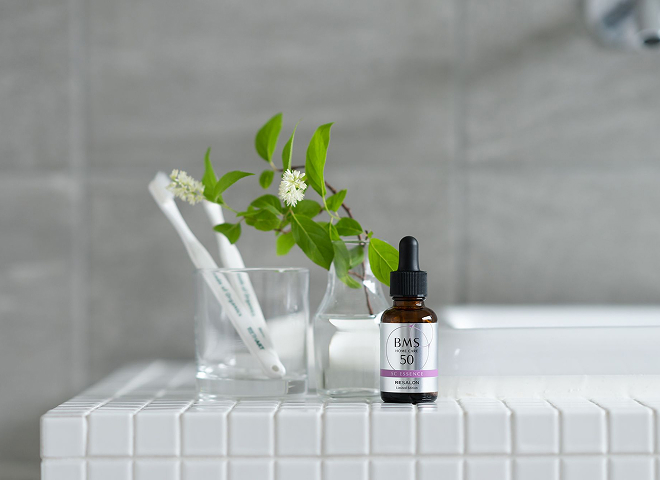 BMS HOME CARE SCエッセンス50【顔用】 - RESALON