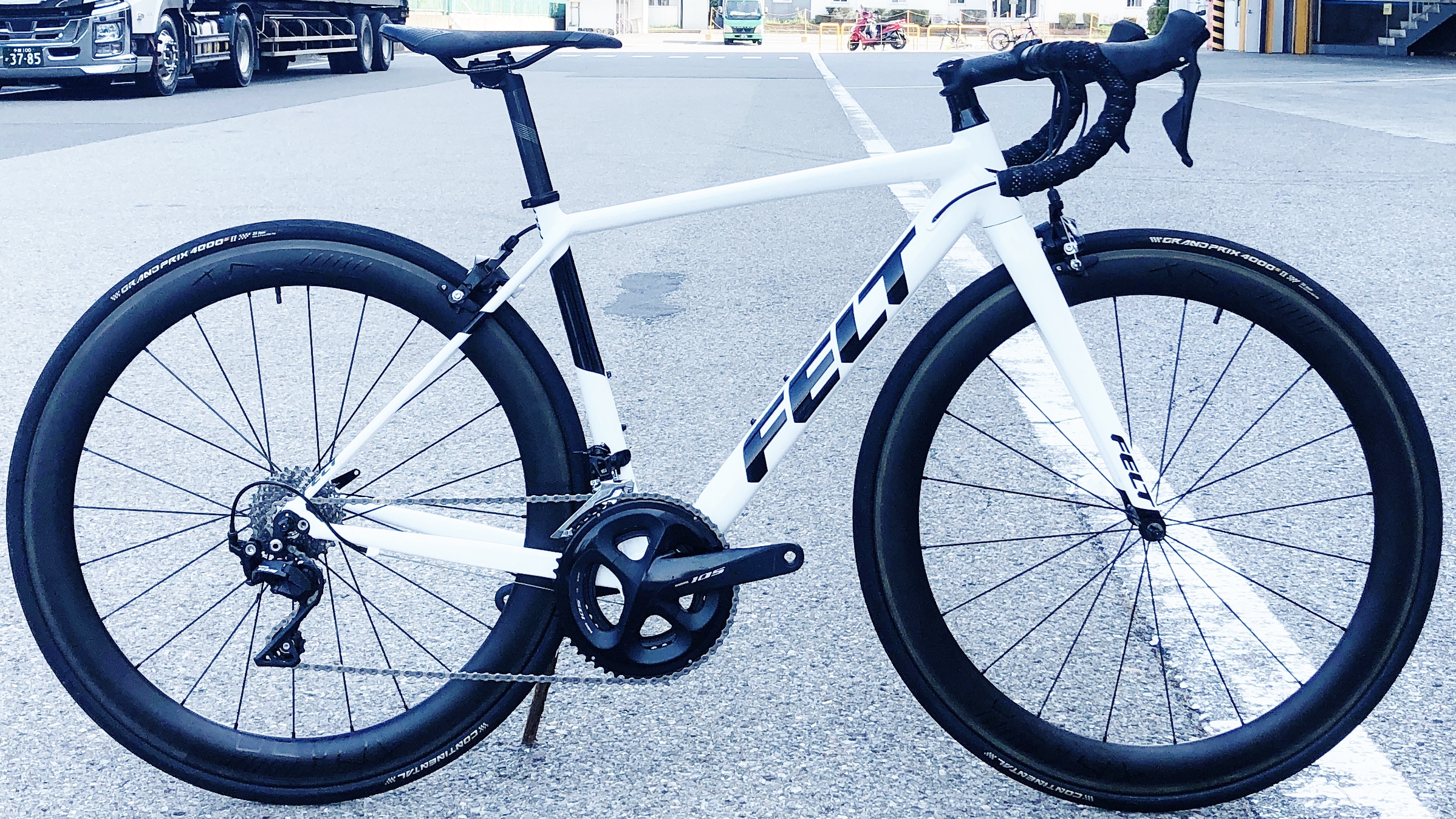 ロードバイク】2019 FELT FR30 の詳細に迫る