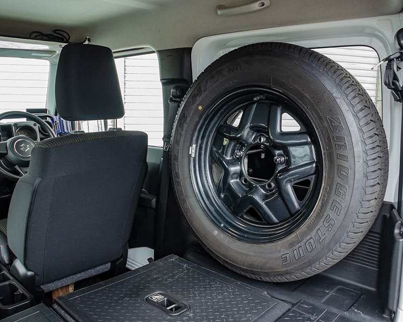 スペアタイヤ車内積載キット（ジムニーJB64/JB74）｜RV4ワイルドグース