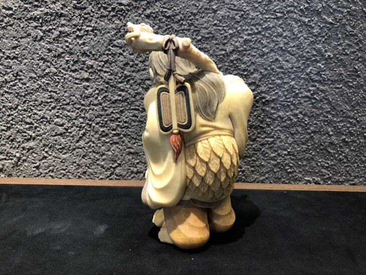 象牙 置物 「蝦蟇仙人」 ｜骨董品買取 緑和堂