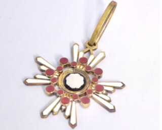 勲四等瑞宝章 勲八等瑞宝章 瑞宝単光章』 買取価格相場｜骨董品買取 緑和堂