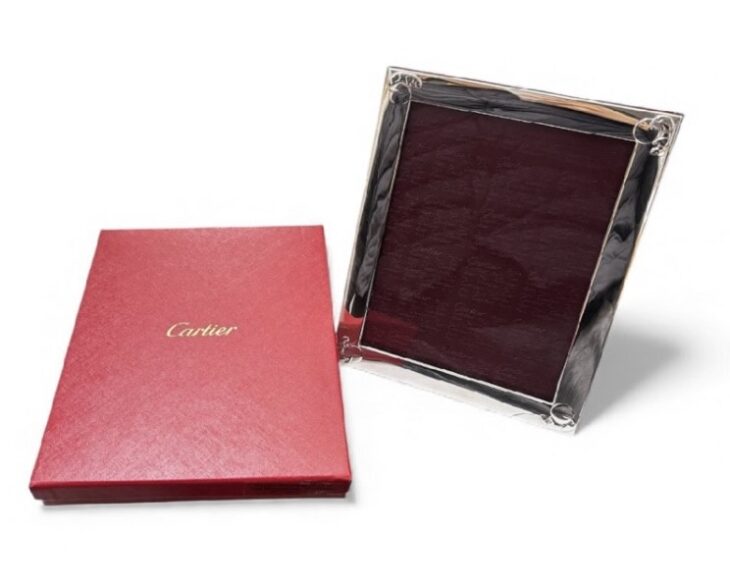 Cartier 『フォトフレーム SV925 パンテール』 ｜骨董品買取 緑和堂