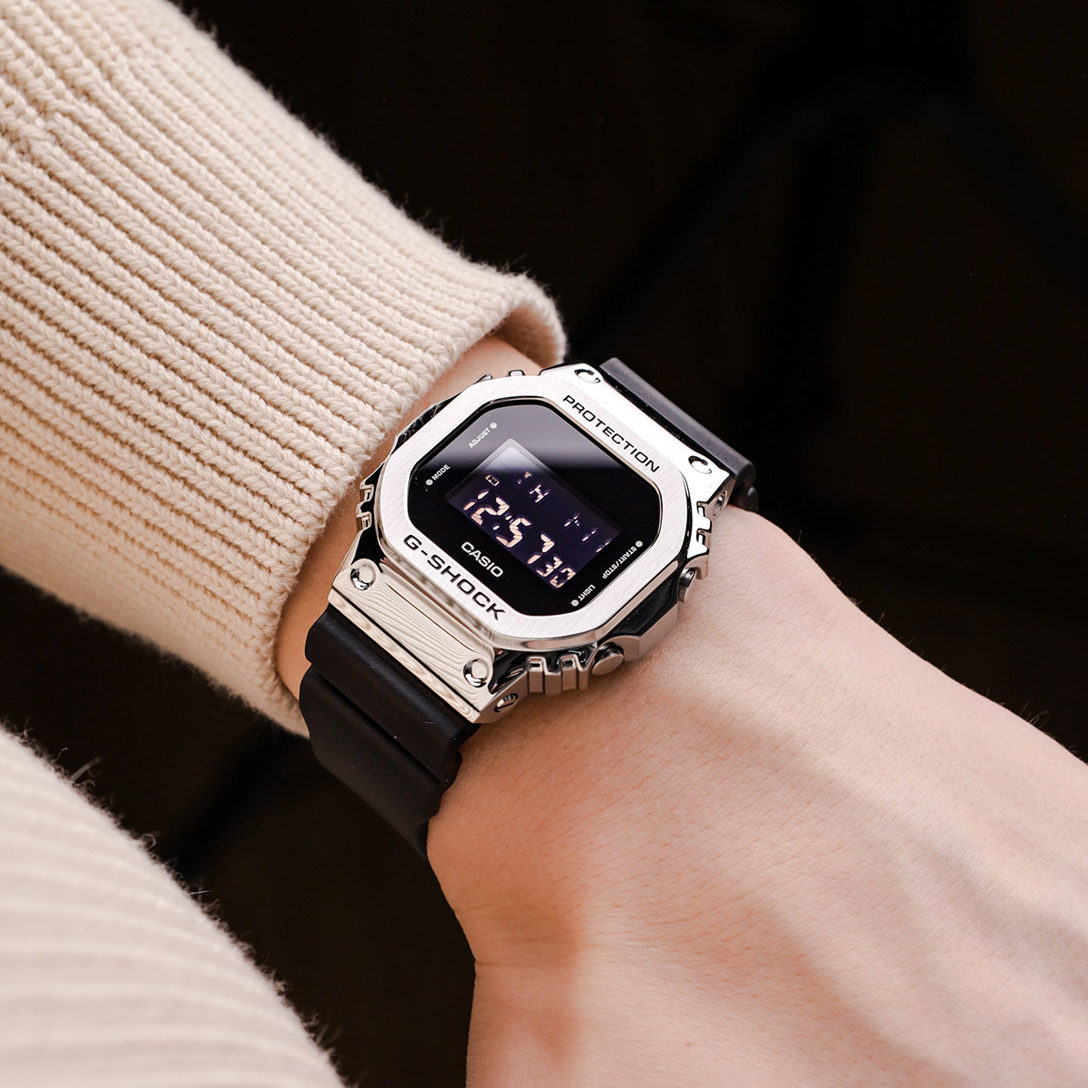 Casio G-SHOCK GM-5600-1ER New Metal - watchesonline.com