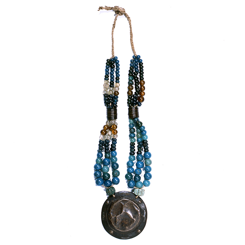 タマサイ（首飾り） – 早稲田大学 會津八一記念博物館