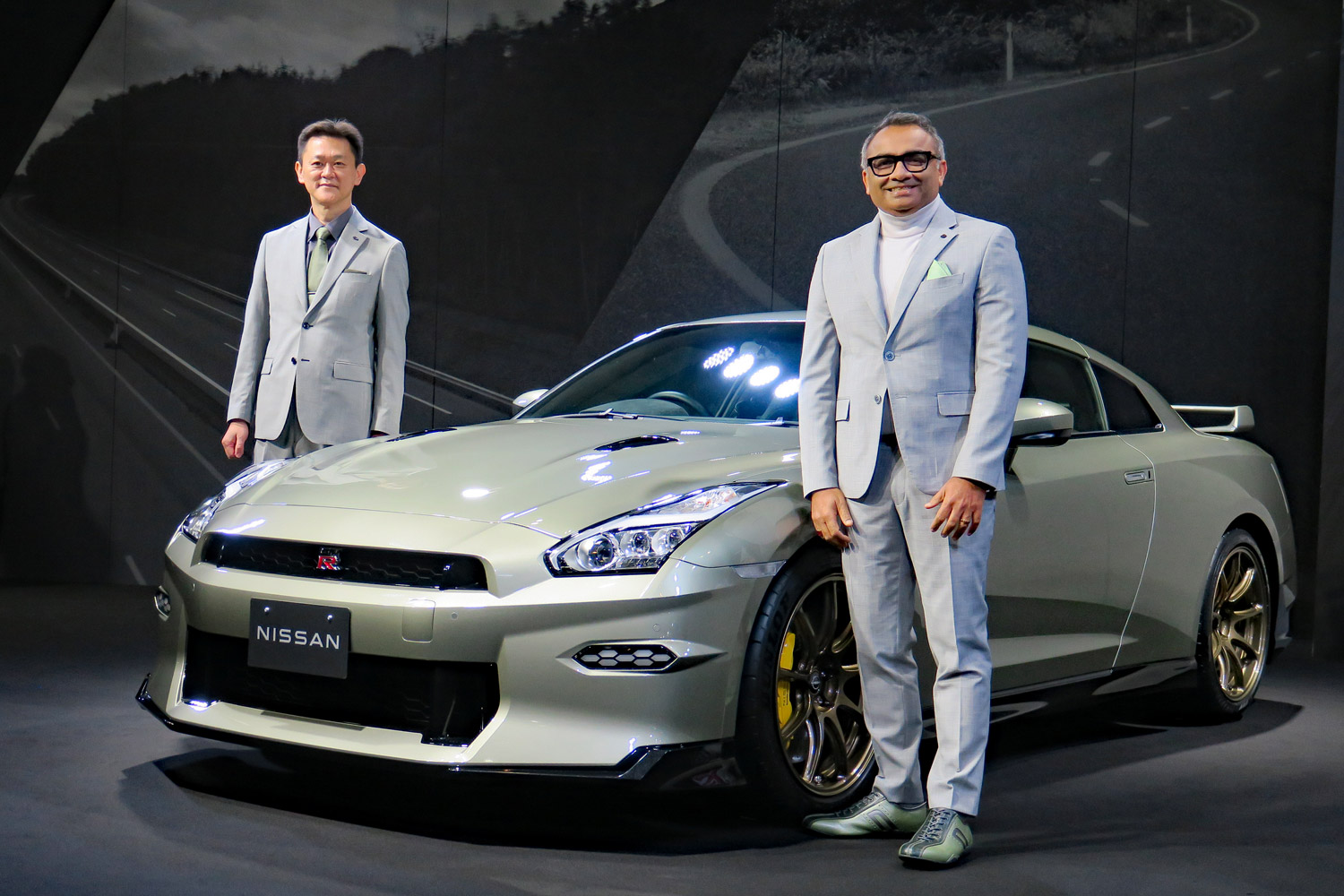 これが集大成！ 日産が「GT-R」の2024年モデルをお披露目【東京オート
