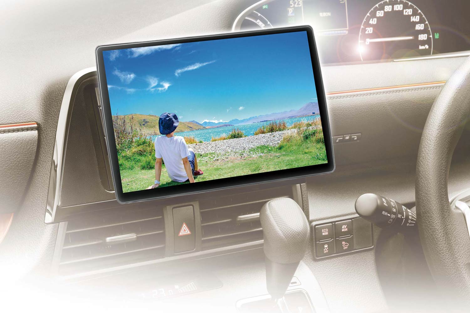 BEST BUY 2020 カーナビ | パナソニック・ストラーダ CN-F1X10BD／CN