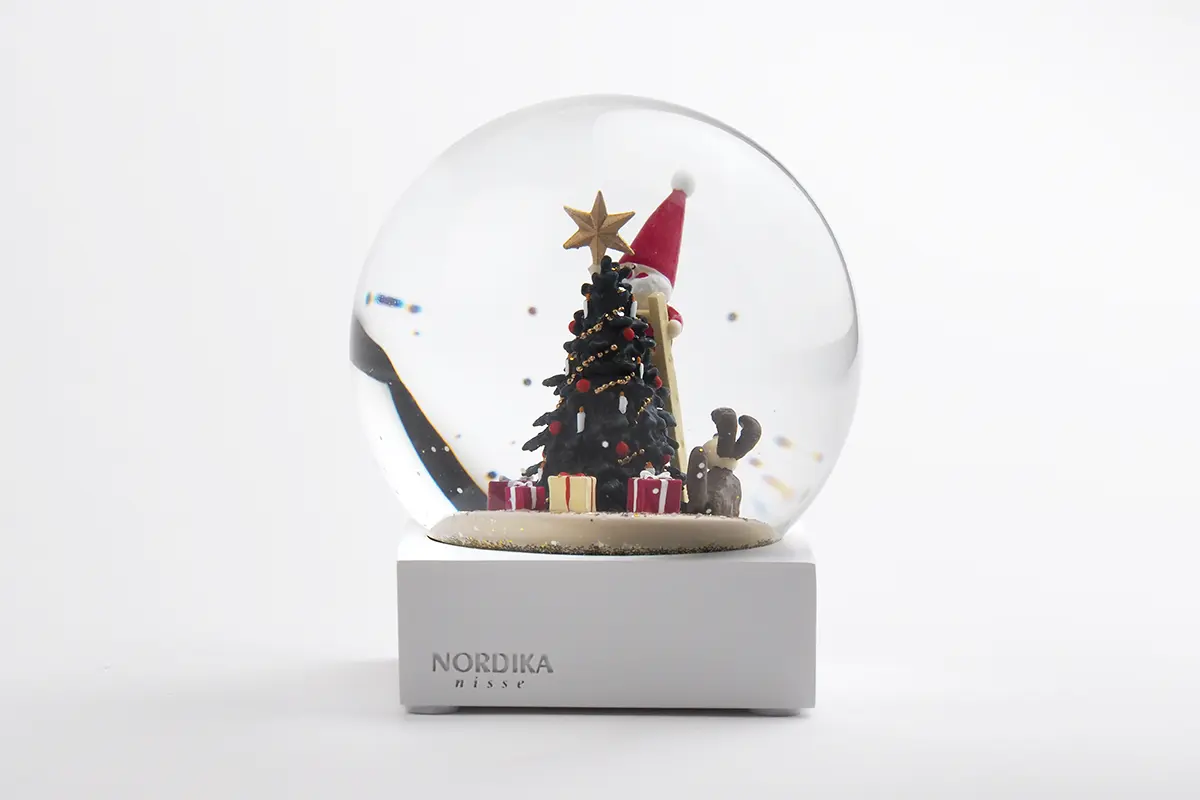 Nordika Nisse Snow Globe (Snow Dome) ノルディカ ニッセ スノー