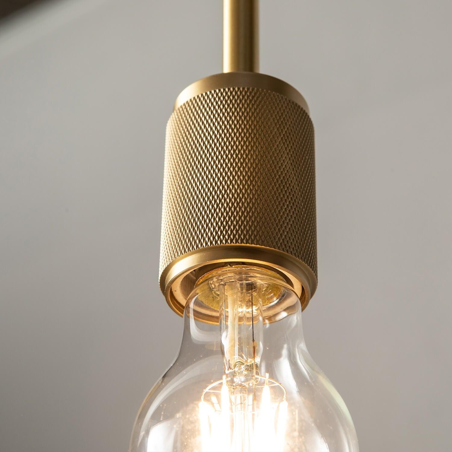 真鍮メッシュパーツがエレガントな印象 - グランツペンダントライト(S