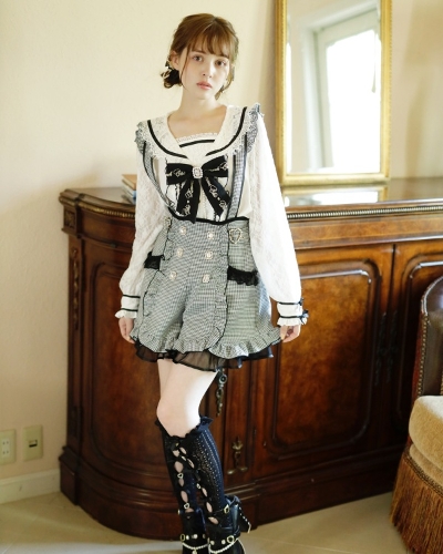 サスペンダー付ダブルビジューショートパンツ ｜ LIZ LISA（リズリサ