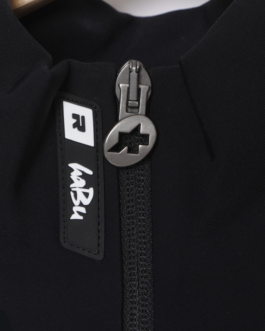 ウィンタージャケット【EQUIPE R HABU WINTER JACKET S11】｜ASSOS