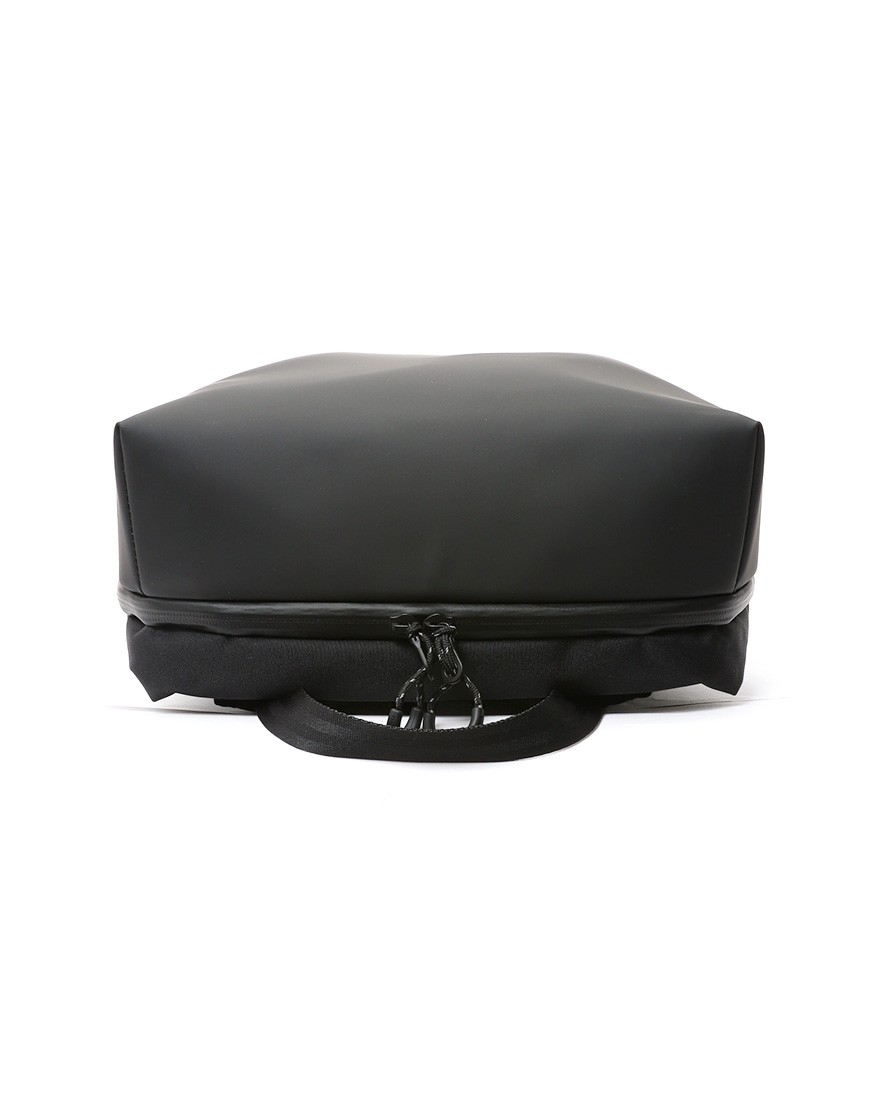 スクウェアトラベルデイパック【GEARED LINE/URBAN EXPLORER DURON/20L