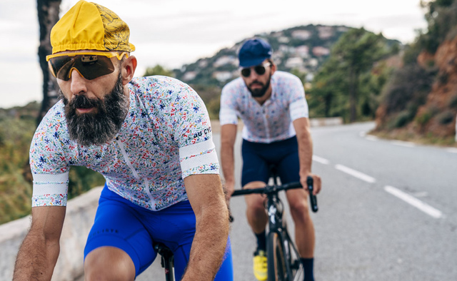 12/2再入荷】フランスより、お洒落で高品質なサイクルウェア