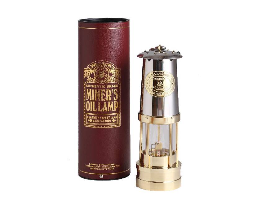 ほのかな炎が癒してくれる：E. Thomas & Williams Cambrian Lantern