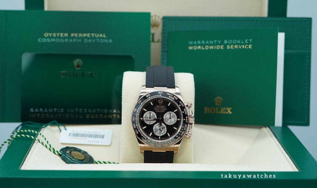 Rolex 126515LN DAYTONA ROSE GOLD OYSTERFLEX BLACK SUNDUST DIAL