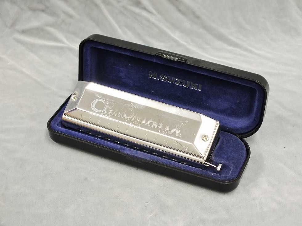 最初の1本におすすめのクロマチックハーモニカ - 谷口楽器オフィシャル