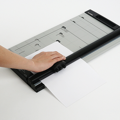 たのめーる】カール事務器 ディスクカッター A3 10枚裁断 DC-2A3NA 1台