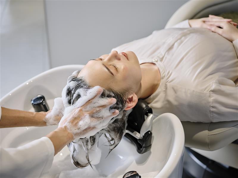 ヘッドスパ・頭浸浴 | タカラベルモント