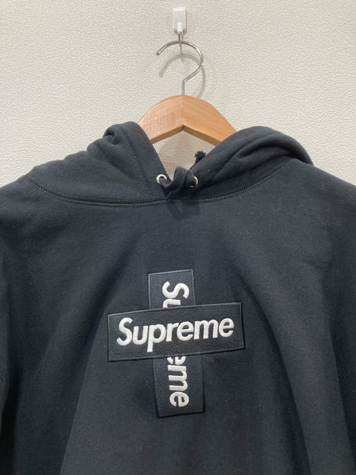Supreme/シュプリーム】 20AW CROSS BOX LOGO HOODED 買取入荷いたし