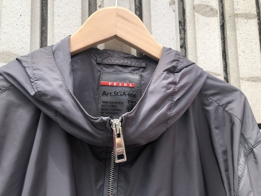 PRADA 2022SS 三角プレート ナイロンポケットカットソー UJN790 Prada