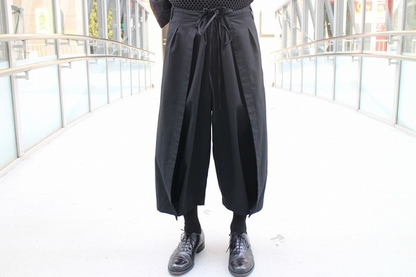 GROUND Y/グランド ワイ】よりウールギャババルーンパンツ(Spinning