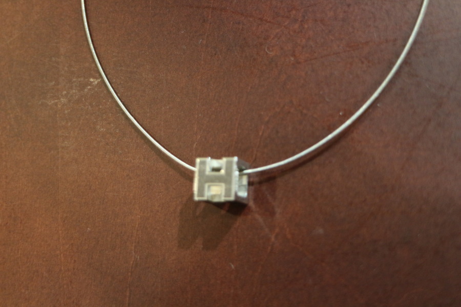HERMES/エルメス】からHキューブネックレスが入荷しました。[2020.11
