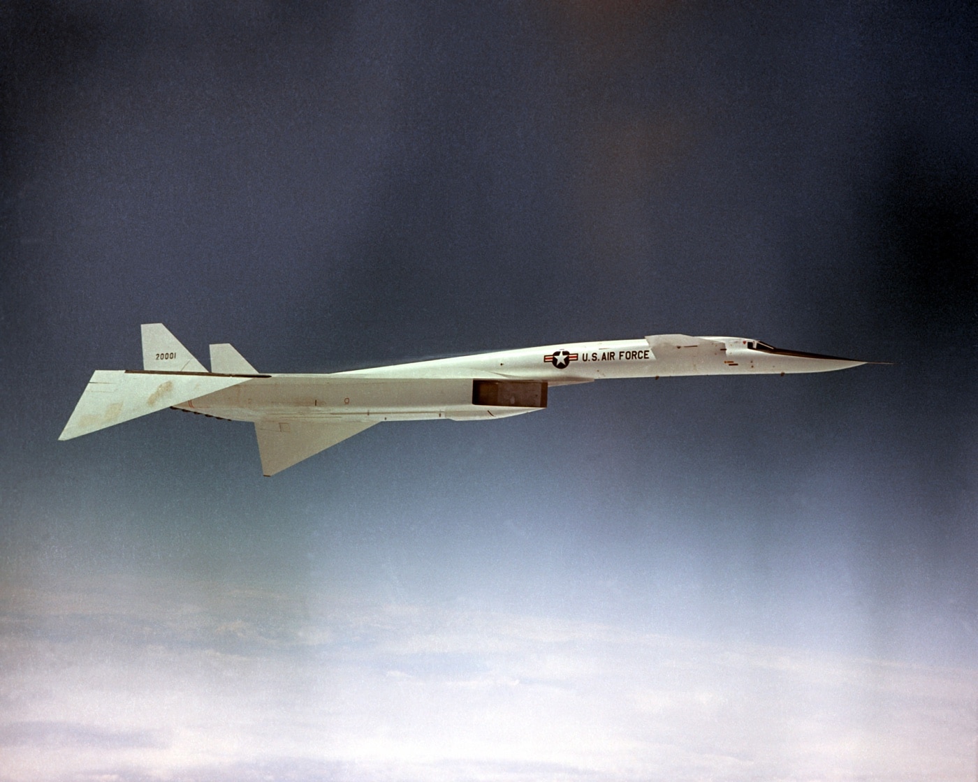 North American XB-70 Valkyrie — America's Cold War Supersonic