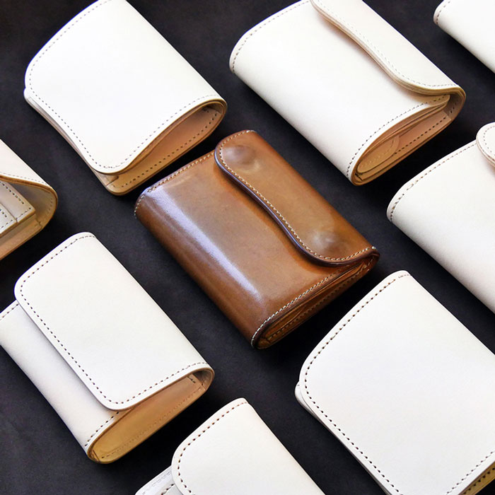 WILD SWANS（ワイルドスワンズ）STELLA（ステラ）ミニ3つ折り