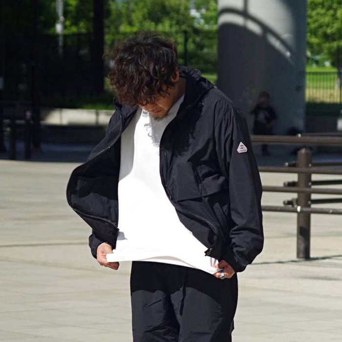 TOP REBEL ブラック ウインドブレーカー 防寒用 TOP REBEL ブラック