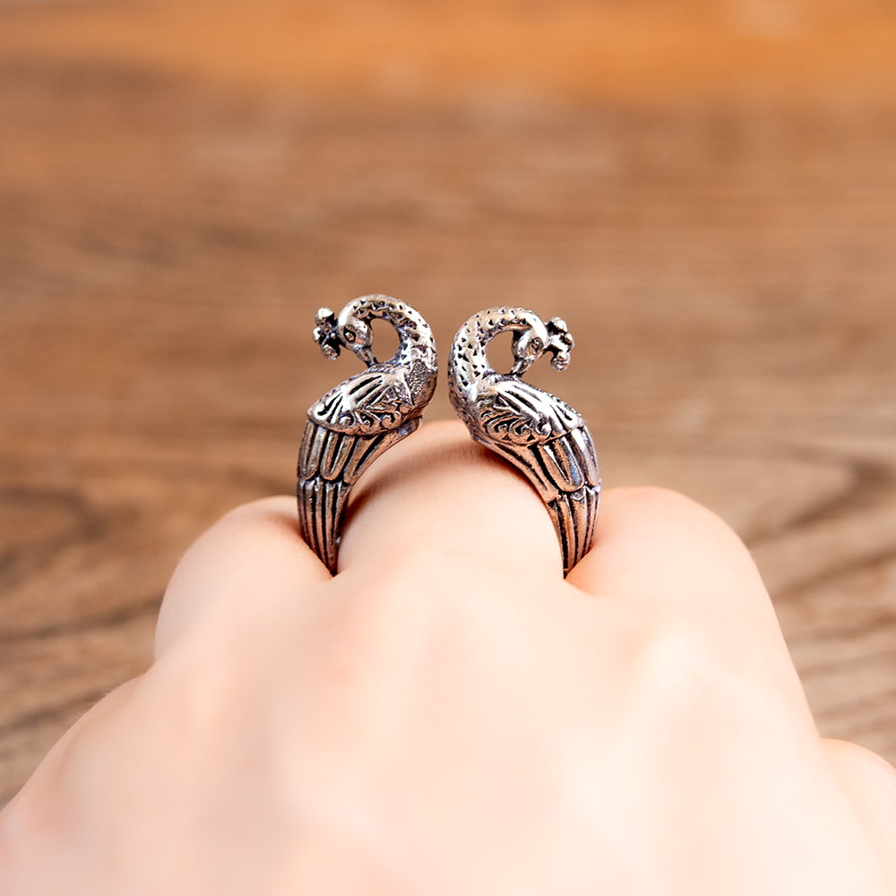 安心のフリーサイズ】大ぶりな孔雀 象 リング の通販 - TIRAKITA.COM