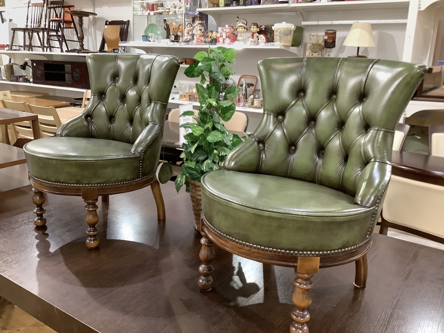 スペイン製！VAROSA VALENTI（バロッサバレンティ）メイトチェアが2つ