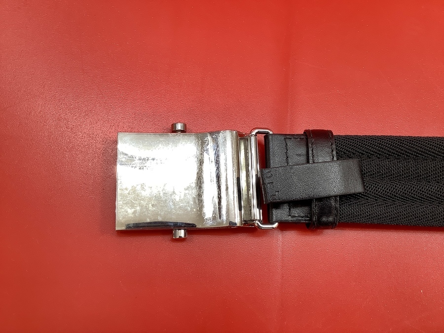 スマホで購入】PRADA(プラダ)のロゴガチャベルトが入荷しました