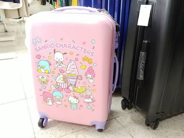 サンリオ当たりくじのスーツケース入荷いたしました【三鷹店】｜2018年