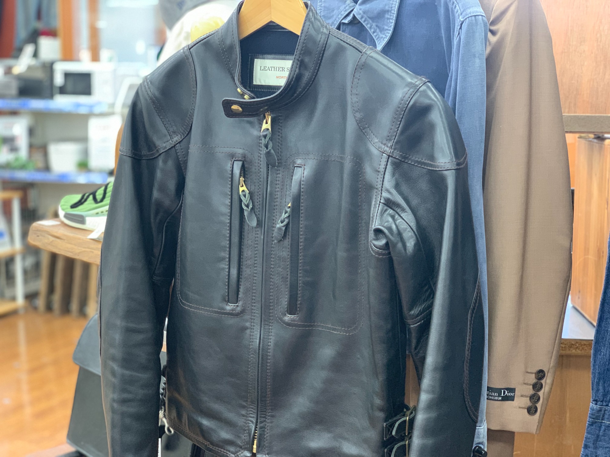 LEATHER STORE NORTHERN FOX】レザーライダースジャケットをご紹介し