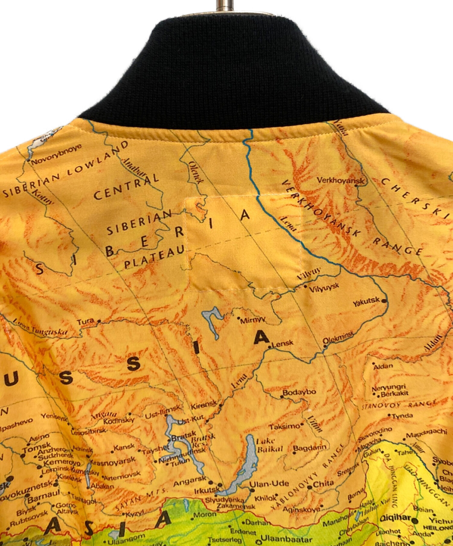 中古・古着通販】sacai (サカイ) WORLD MAP BLOUSON ホワイト×グリーン