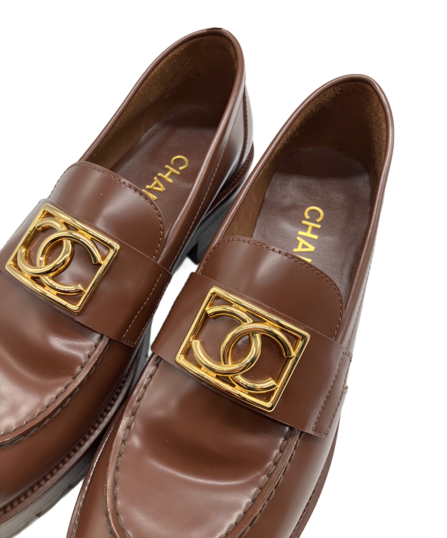 中古・古着通販】CHANEL (シャネル) ココマークローファー ブラウン