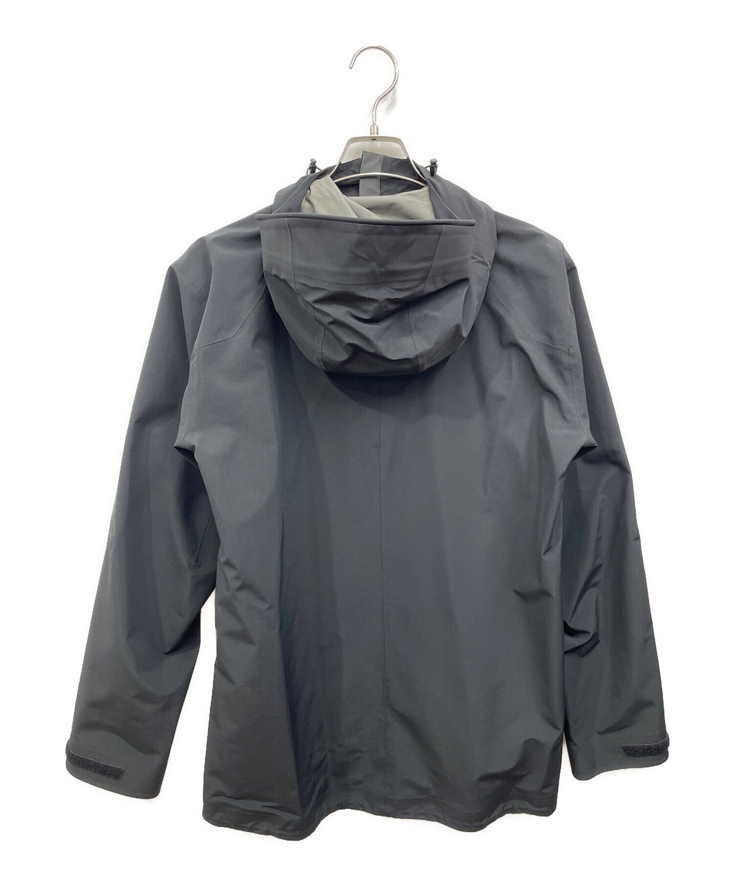 中古・古着通販】HAGLOFS (ホグロフス) マウンテンパーカー ブラック