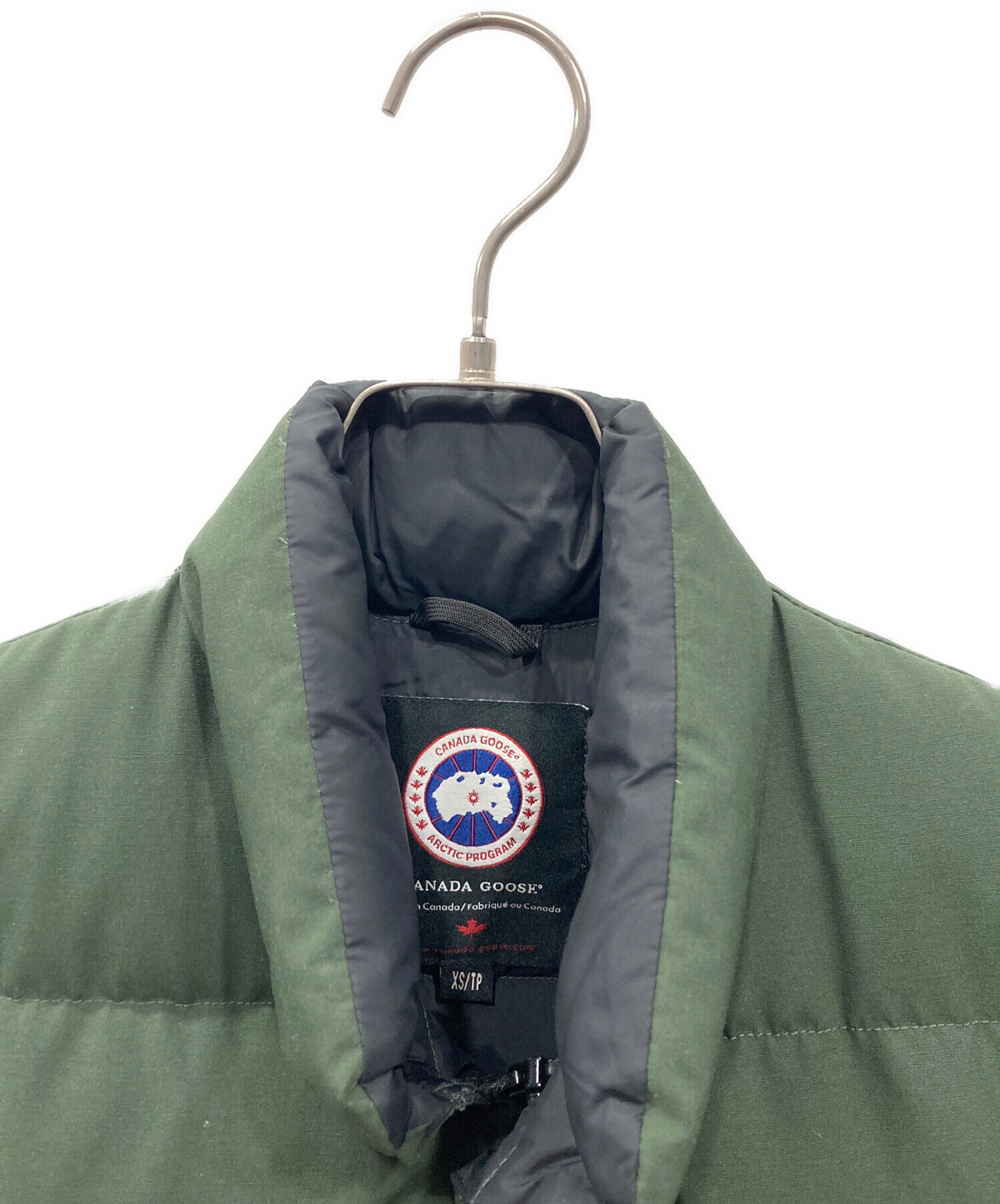 中古・古着通販】CANADA GOOSE (カナダグース) ダウンベスト グリーン