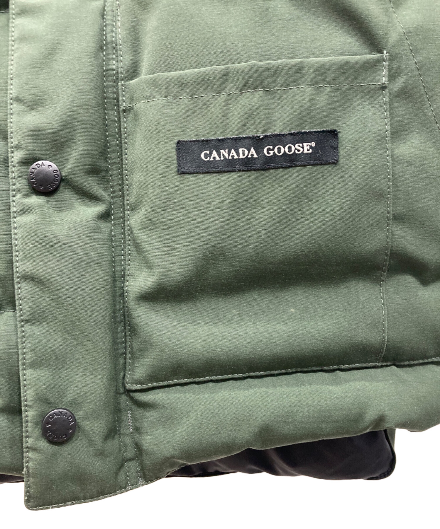 中古・古着通販】CANADA GOOSE (カナダグース) ダウンベスト グリーン