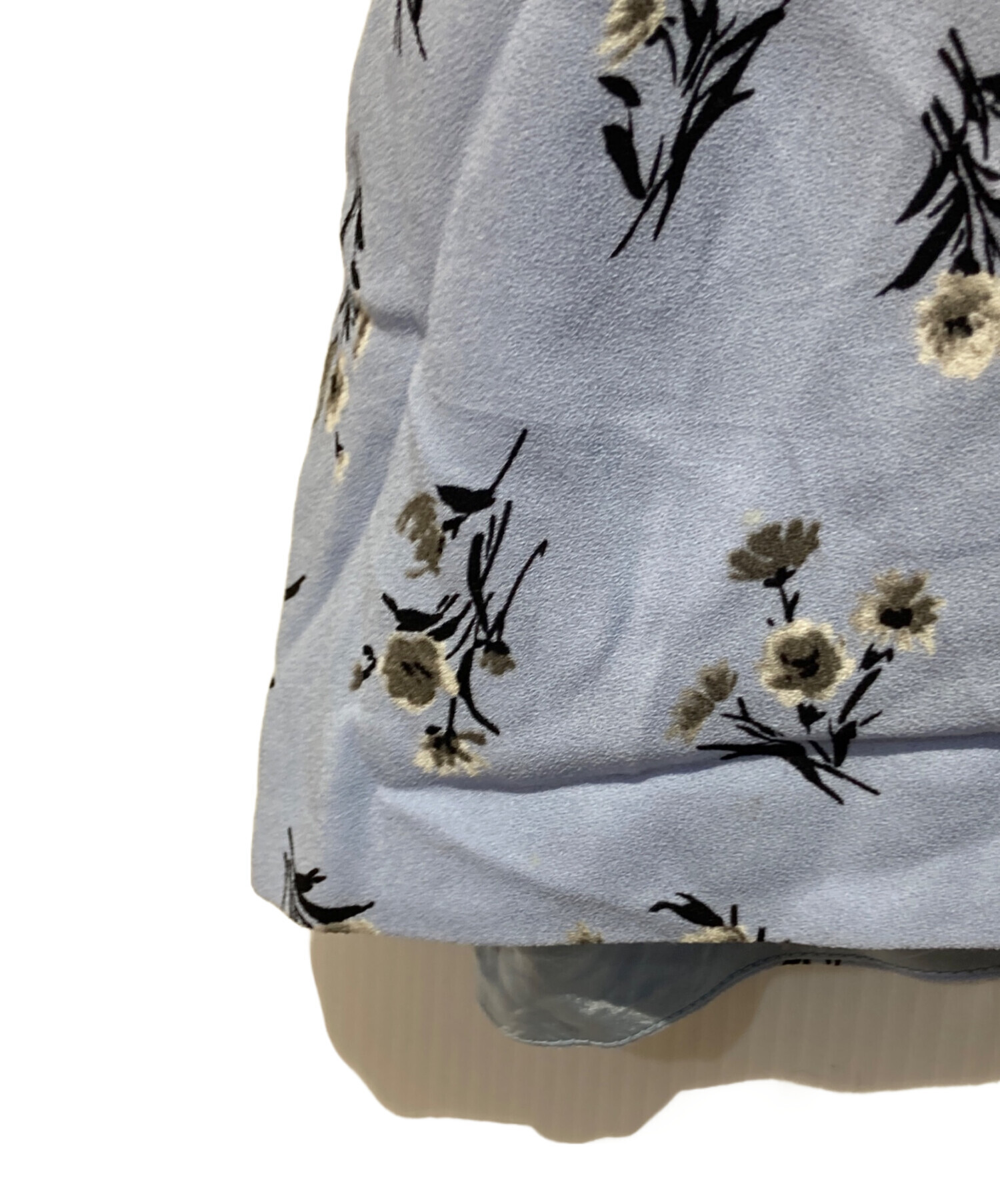 中古・古着通販】PRADA (プラダ) フラワープリントスカート ブルー