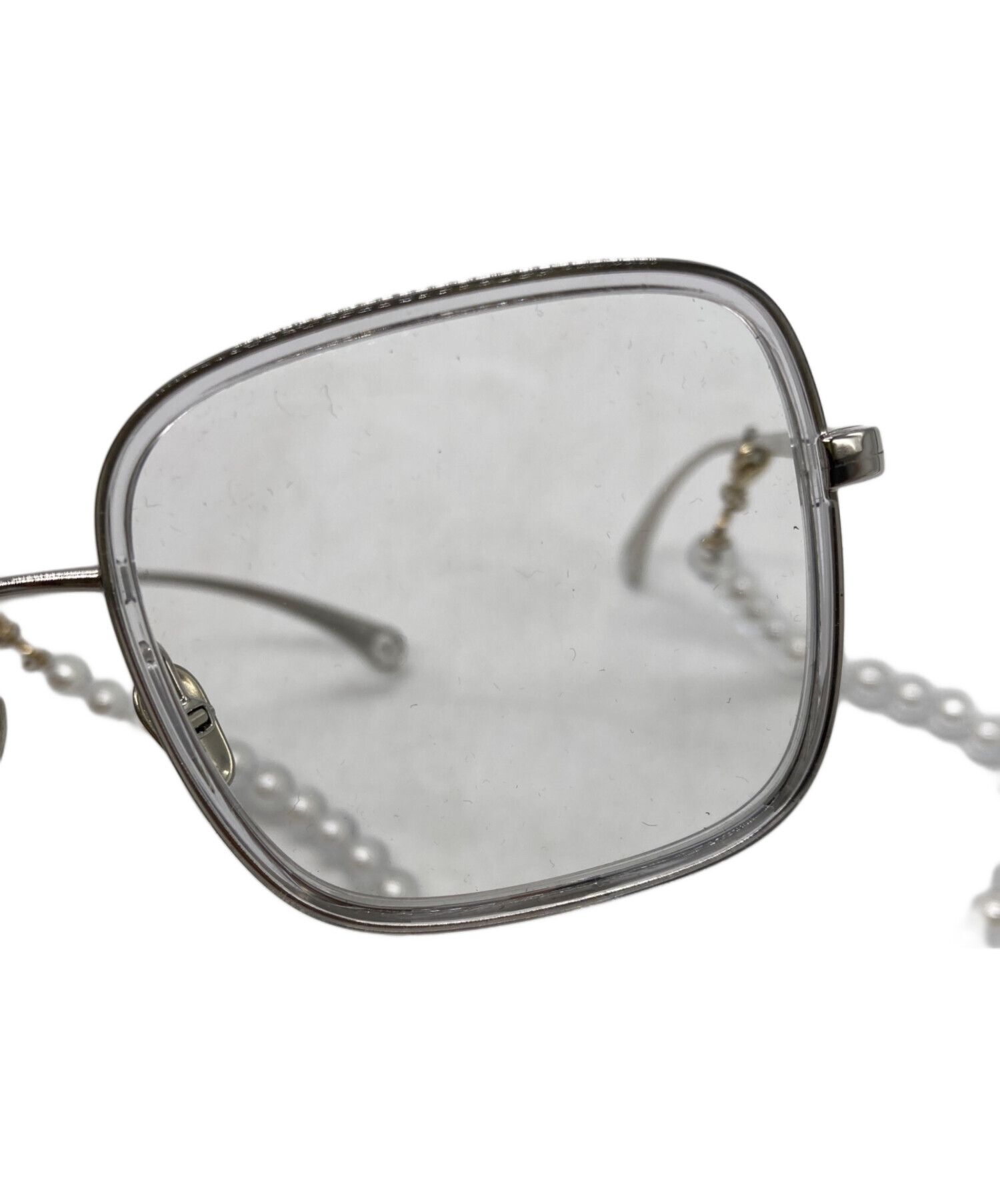 中古・古着通販】CHANEL (シャネル) パールチェーン付きスクエア