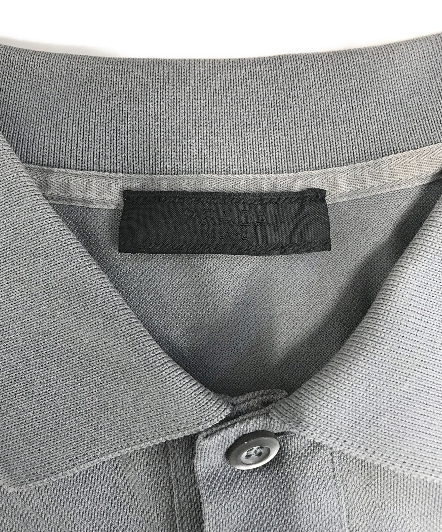 中古・古着通販】PRADA (プラダ) トライアングルロゴ 半袖ポロシャツ