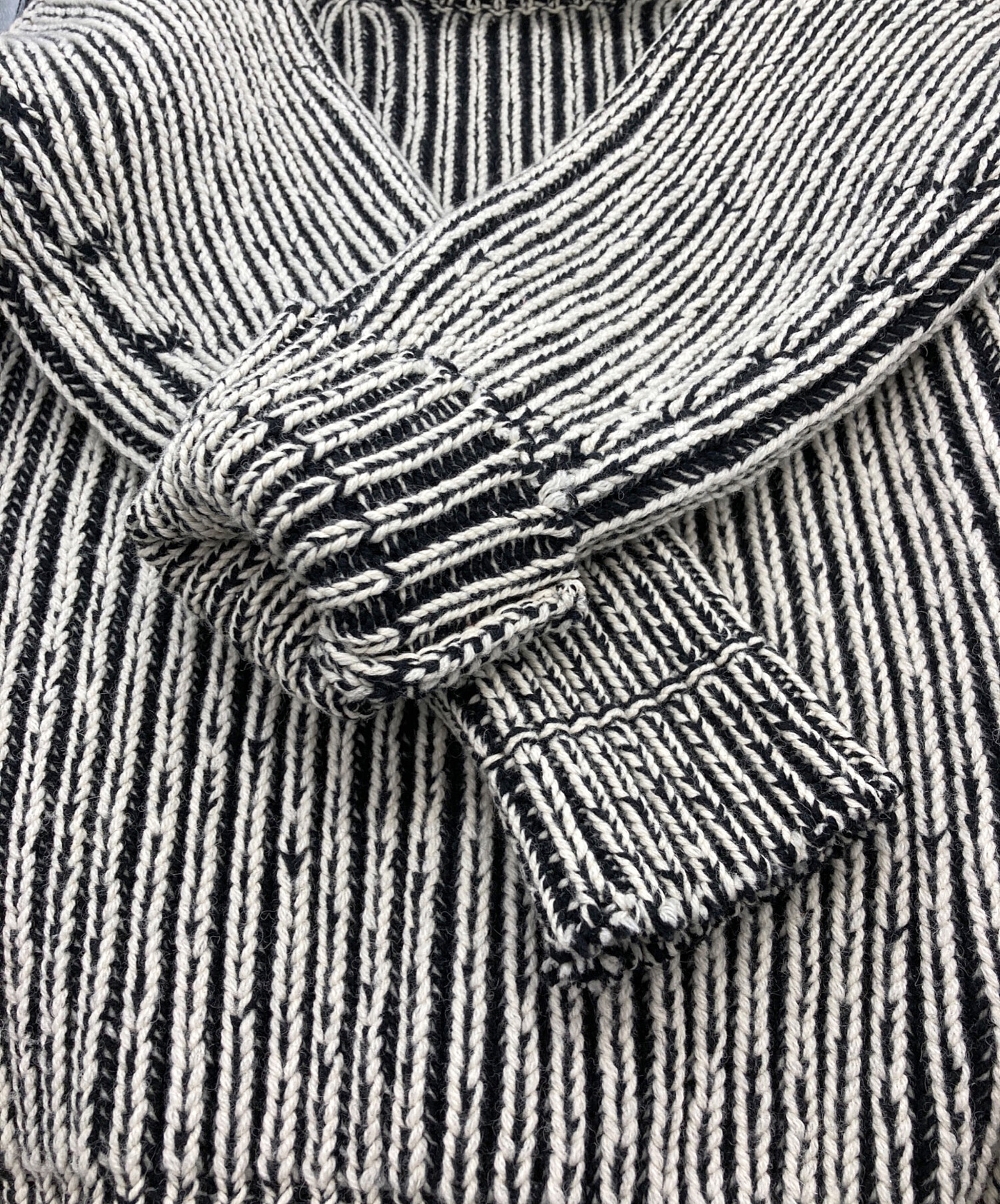 中古・古着通販】BALENCIAGA (バレンシアガ) ハイネックニット