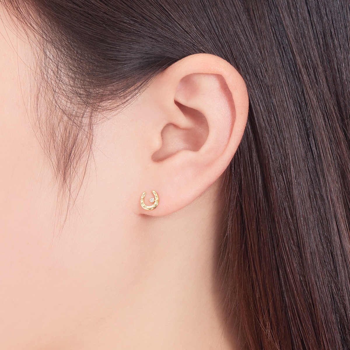 上品なサイズの馬蹄モチーフピアス】K18イエローゴールドダイヤモンド