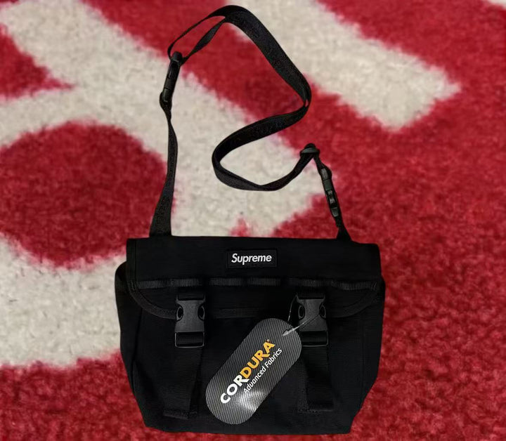 Supreme Mini Messenger Bag Black SS25 – UniqueHype