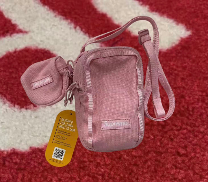 Supreme Camera Bag + Mini Pouch Light Pink SS25 – UniqueHype